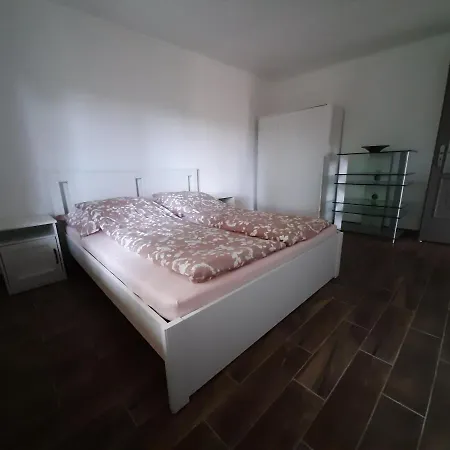 شقة Forras-hegyi Apartman